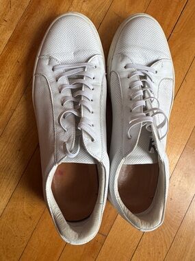 Men's White Leather Low-Top Sneakers
